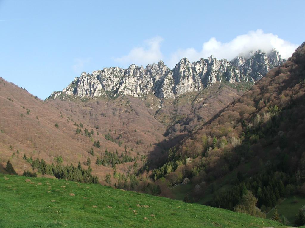 Antica Casa Ortensia Riva del Garda Quarto foto