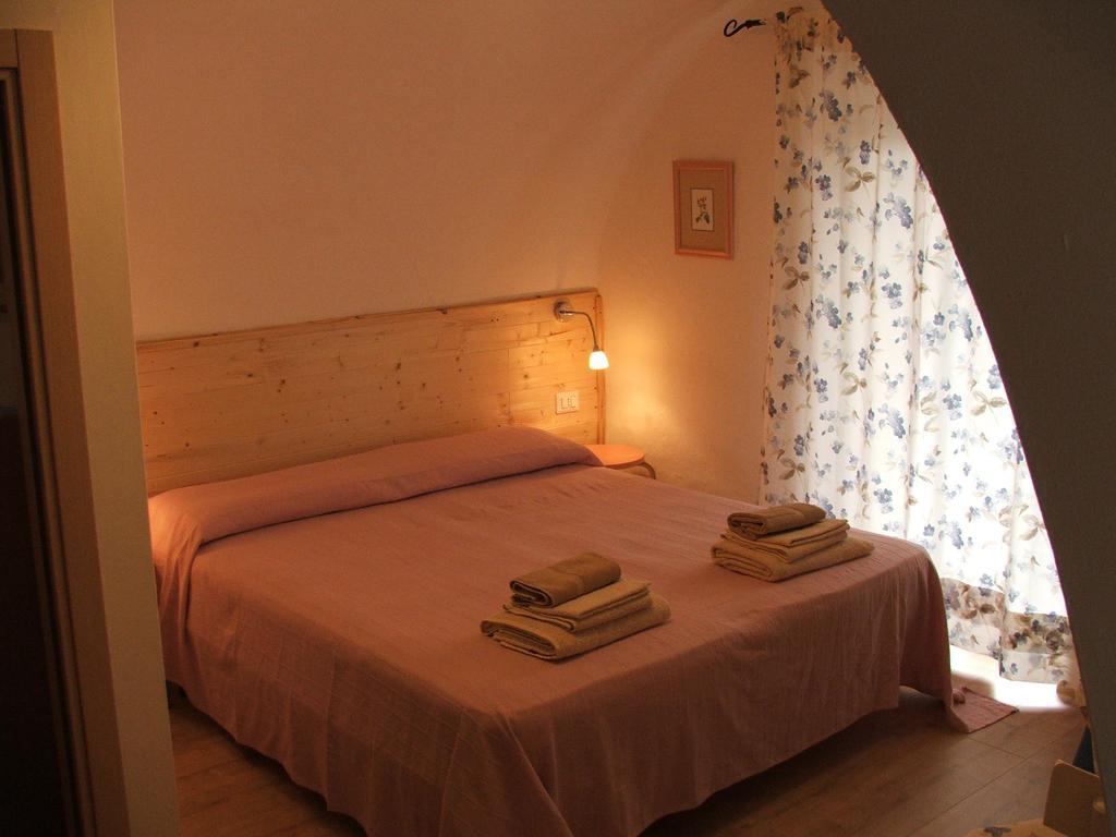 Antica Casa Ortensia Riva del Garda Exterior foto