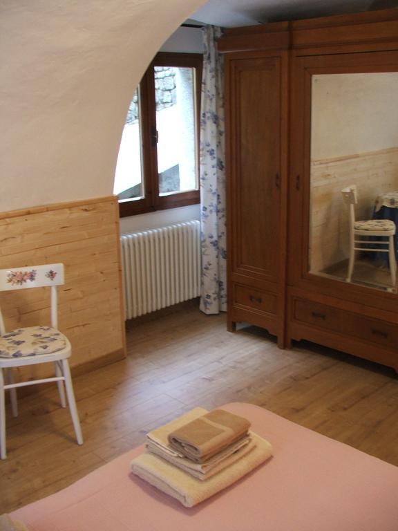 Antica Casa Ortensia Riva del Garda Exterior foto