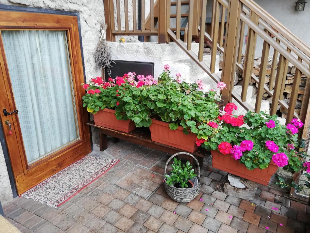 Antica Casa Ortensia Riva del Garda Exterior foto